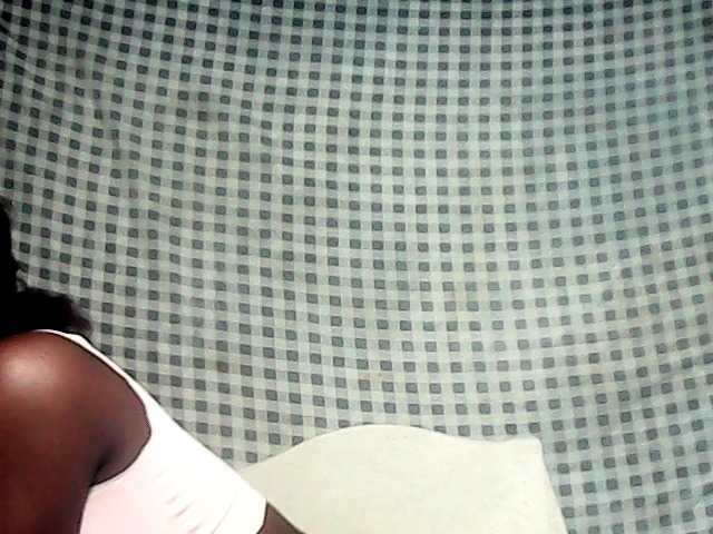 LandiQueen12