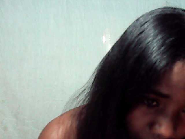 LandiQueen12