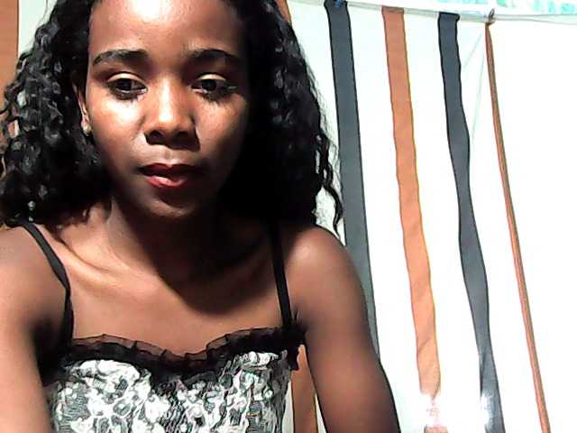 LandiQueen12