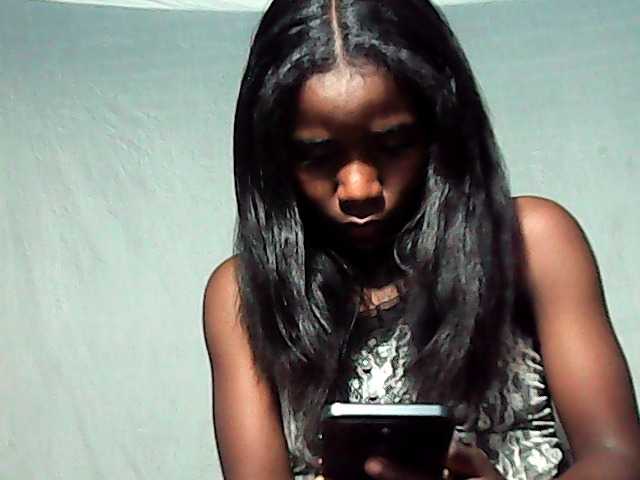 LandiQueen12