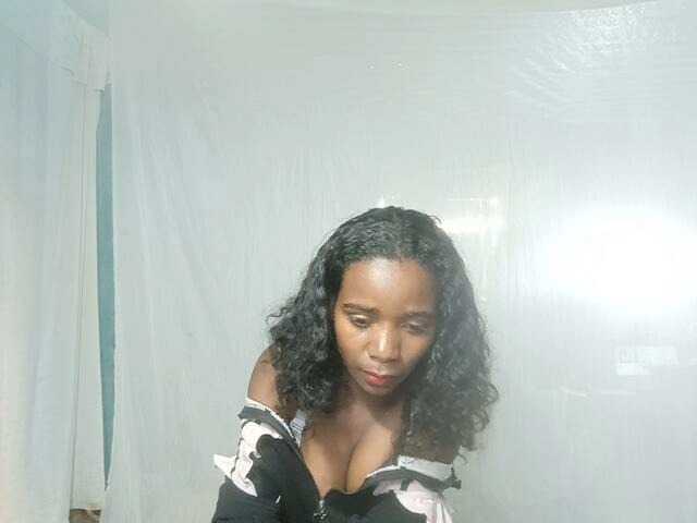 LandiQueen12