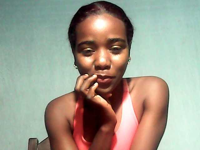 LandiQueen12