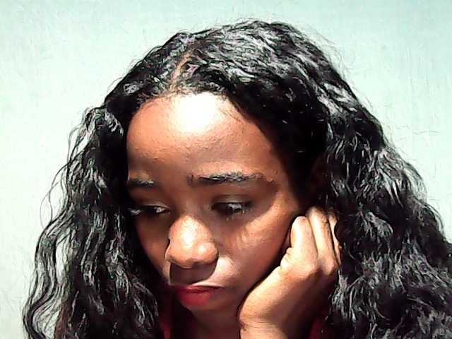 LandiQueen12 live cam on BongaCams