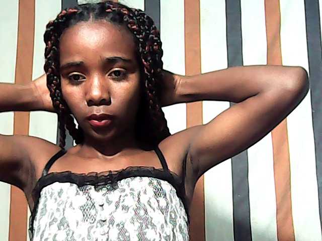LandiQueen12