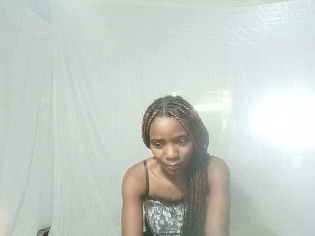 LandiQueen12