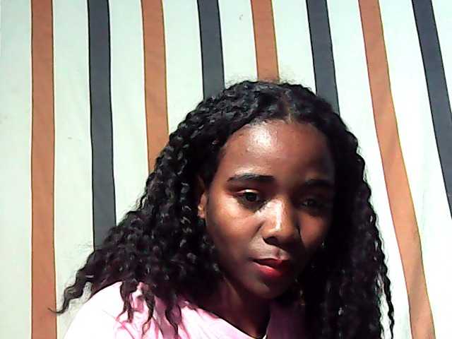 LandiQueen12