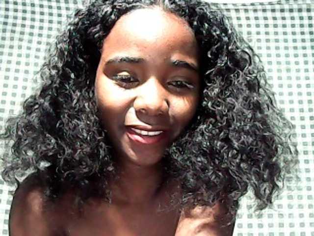LandiQueen12