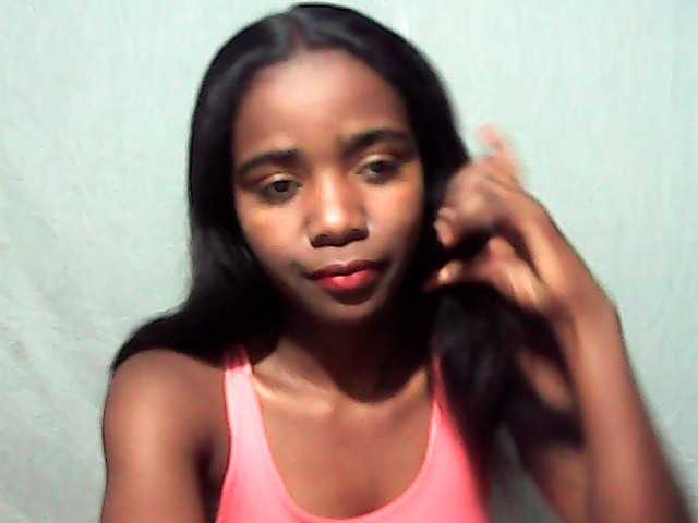 LandiQueen12 live cam on BongaCams