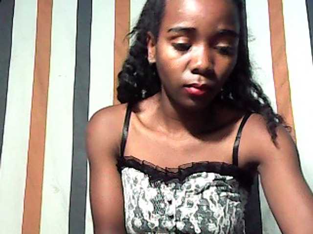 LandiQueen12