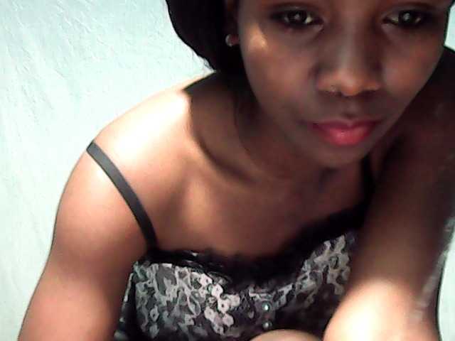 LandiQueen12