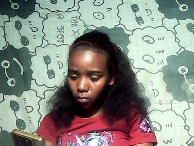 LandiQueen12