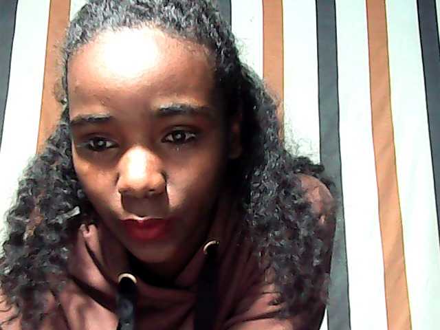 LandiQueen12