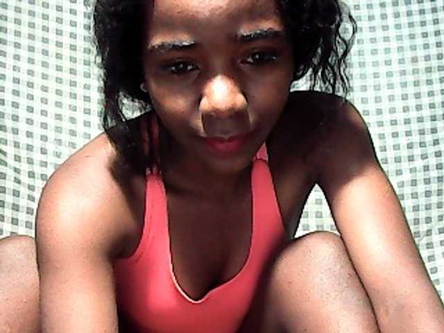 LandiQueen12