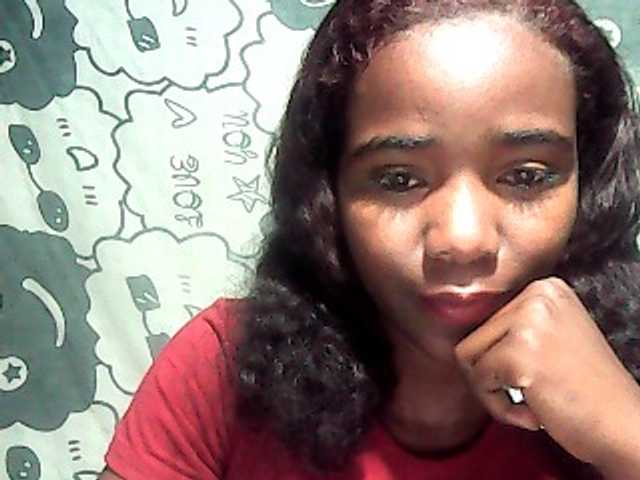LandiQueen12 live cam on BongaCams