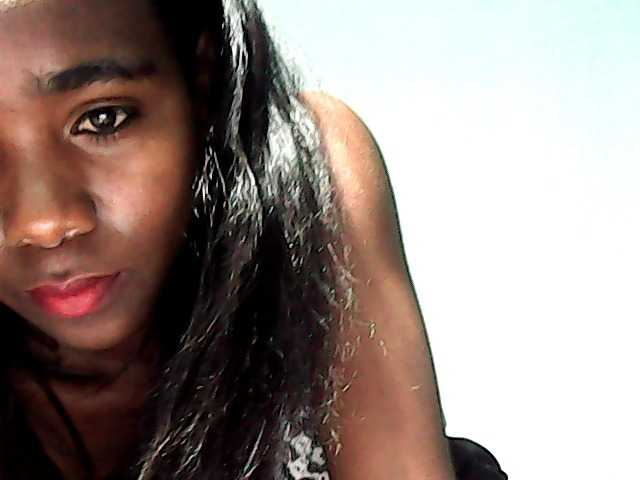 LandiQueen12