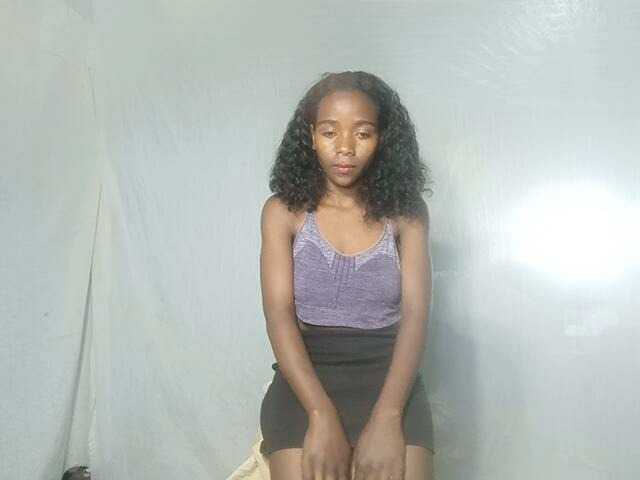LandiQueen12