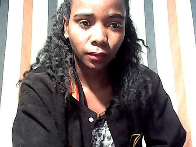 LandiQueen12