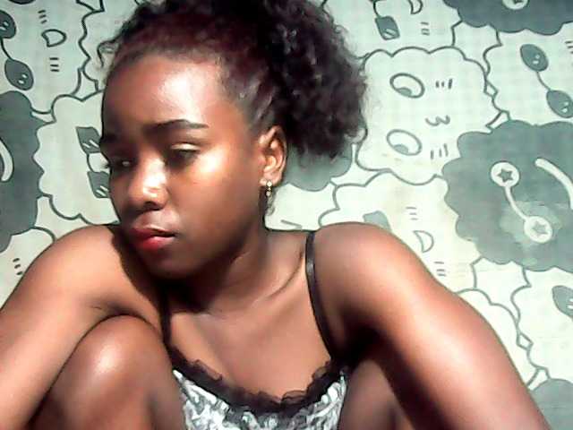 LandiQueen12
