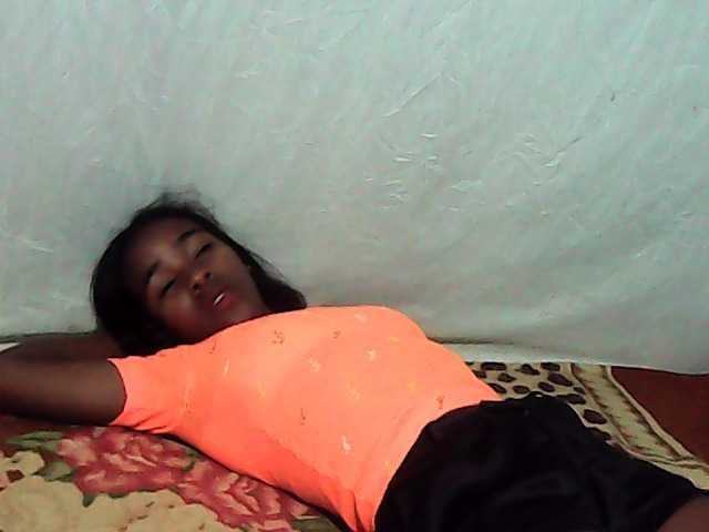 LandiQueen12