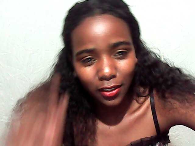 LandiQueen12