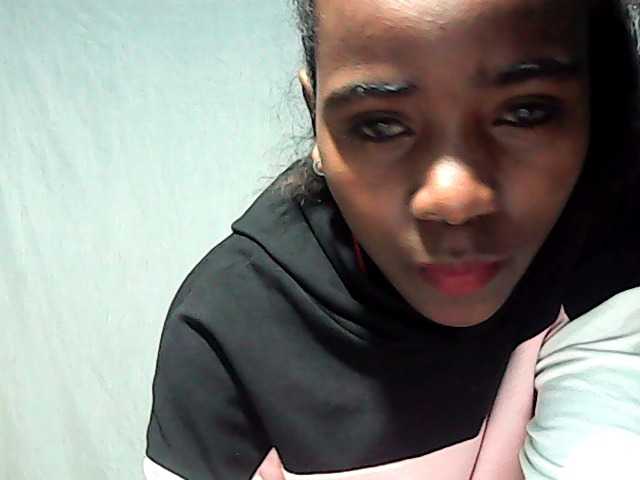 LandiQueen12