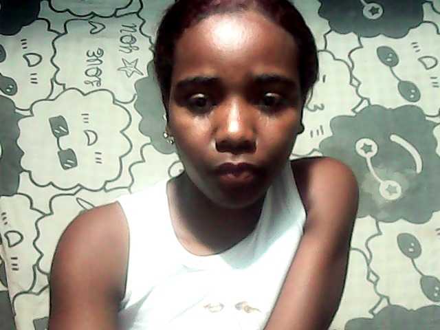 LandiQueen12 live cam on BongaCams