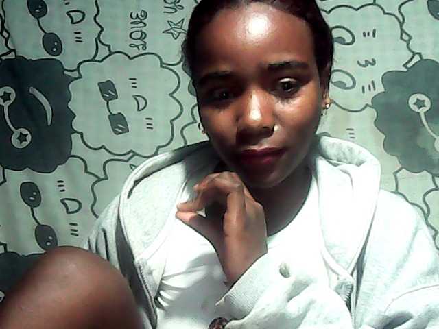 LandiQueen12
