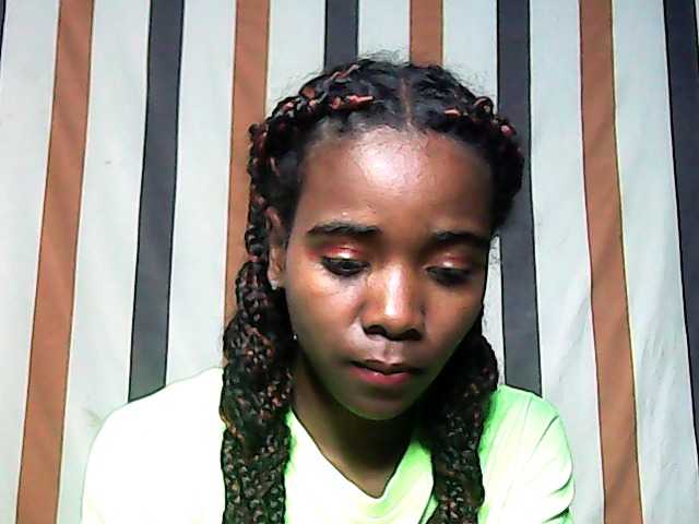 LandiQueen12