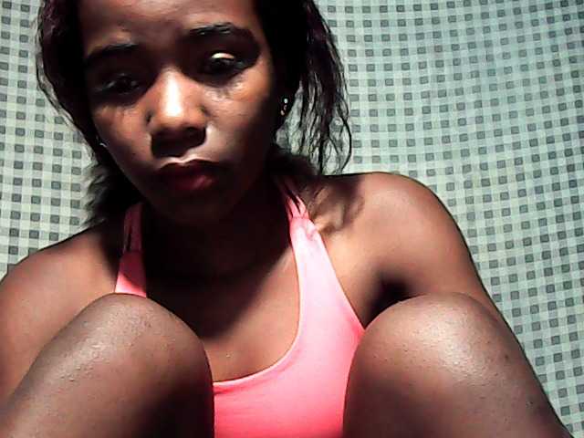 LandiQueen12 webcam bongacams model stream image