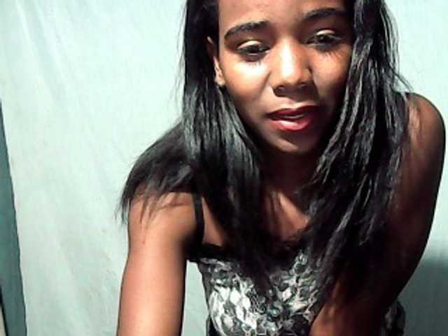 LandiQueen12