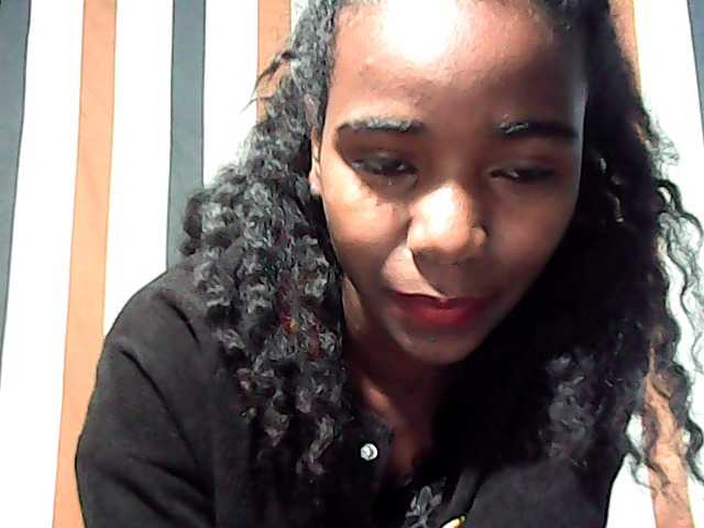 LandiQueen12