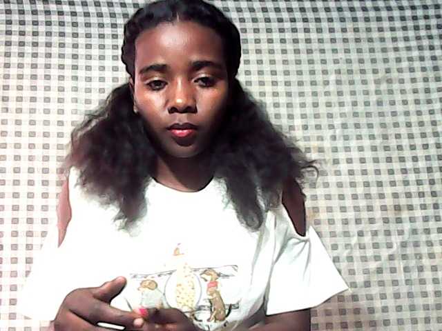 LandiQueen12