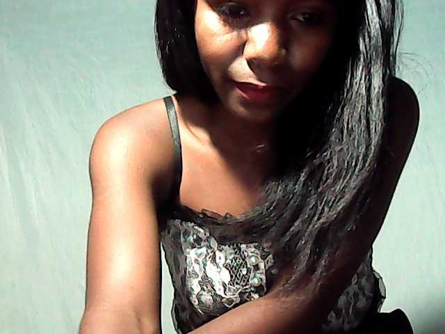 LandiQueen12