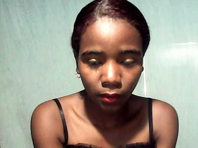 LandiQueen12