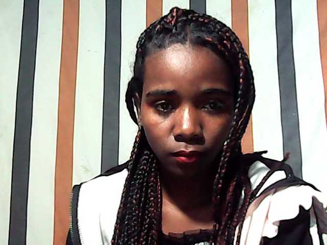 LandiQueen12