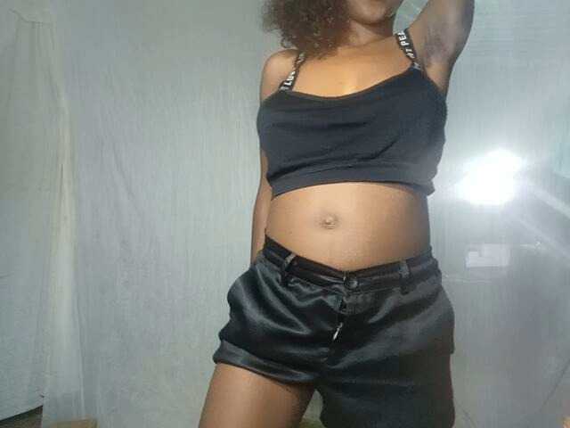 LandiQueen12