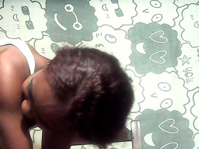 LandiQueen12 live cam on BongaCams