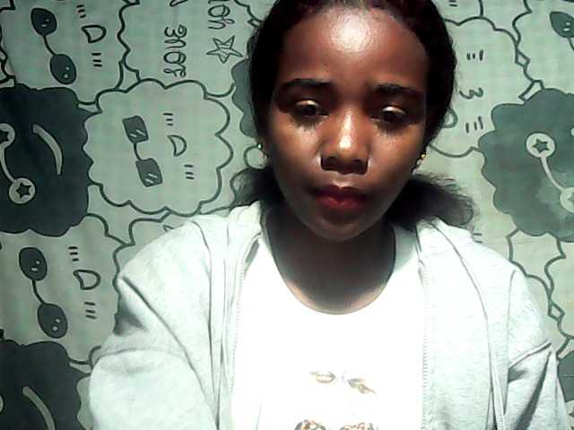 LandiQueen12 live cam on BongaCams