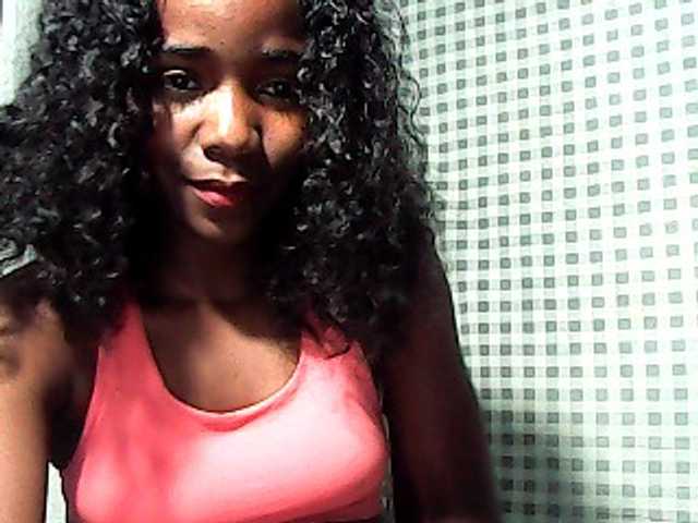 LandiQueen12