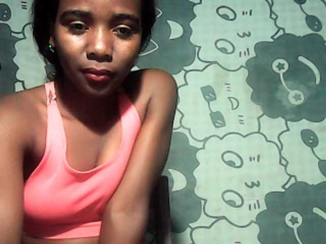 LandiQueen12 live cam preview