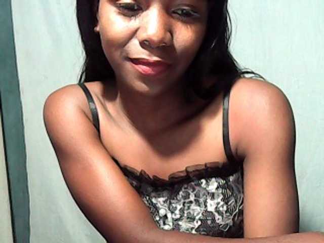 LandiQueen12