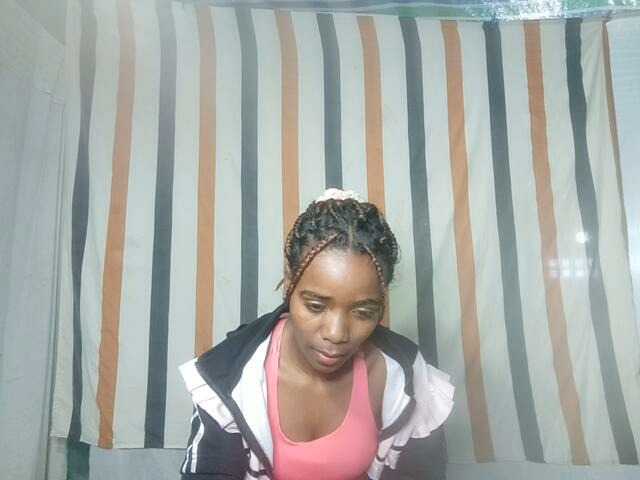LandiQueen12