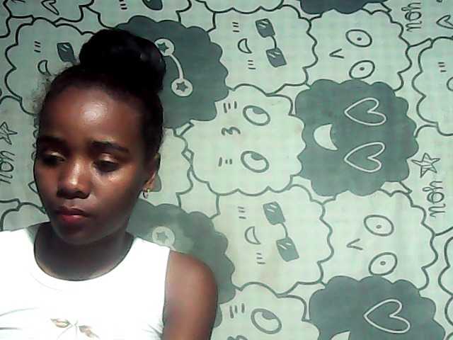 LandiQueen12