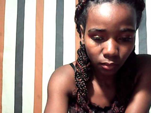 LandiQueen12
