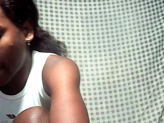 LandiQueen12