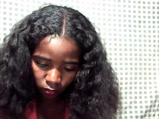LandiQueen12