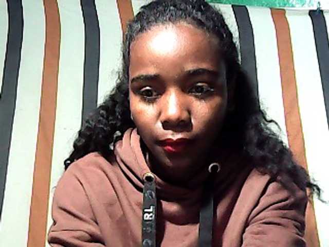 LandiQueen12