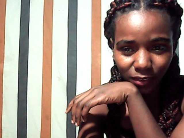 LandiQueen12