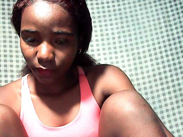 LandiQueen12