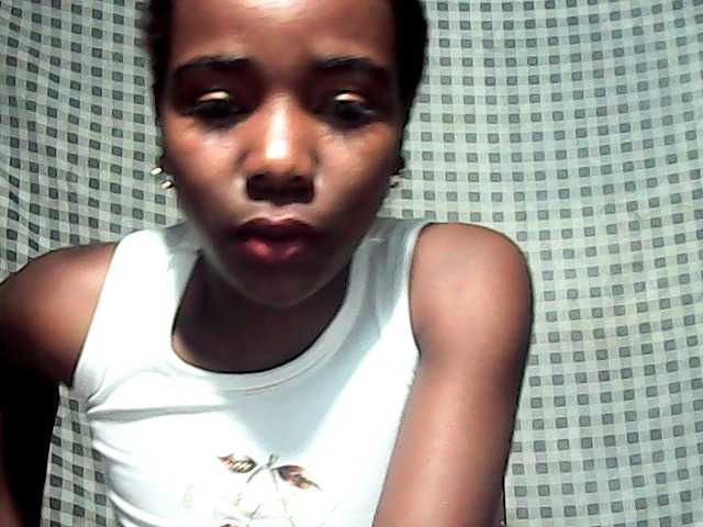 LandiQueen12